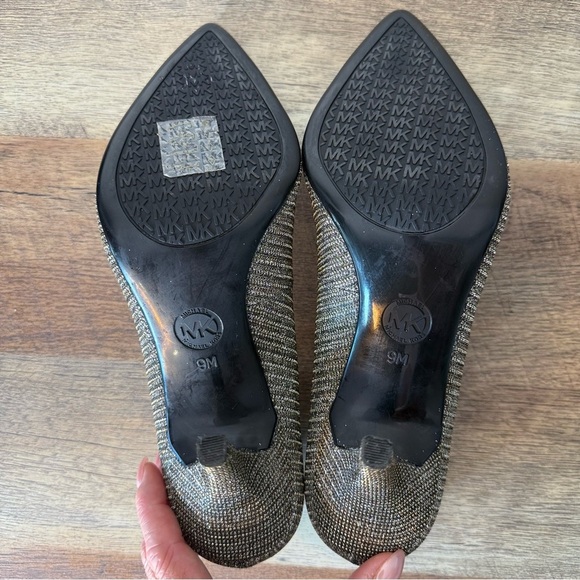 MICHAEL KORS Dorothy Flex Mid Pump Heels Metallic Glitter Silver KeKe Shiny Sz 9 - Picture 13 of 15